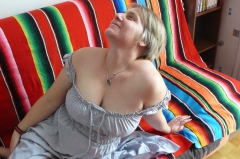 sous la robe - N