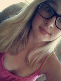 Naked geeky blonde teen - nerdy girl nude selfies - N