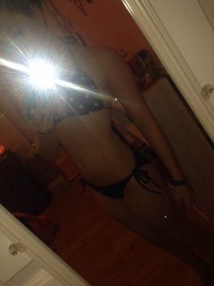 Very cute non-nude amateur british teen selfies - this lady - N