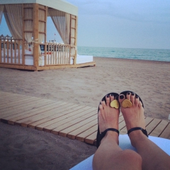 My feet - N
