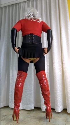 Crossdresser - N
