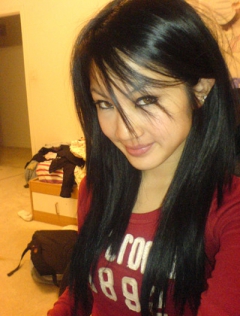 CUTE..HOT... - N