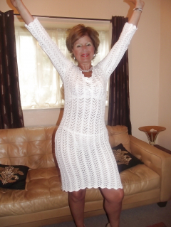 HOT MATURE LADY - 1 - N