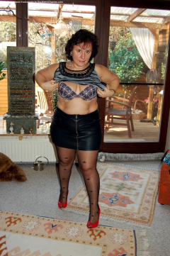 Granny-conny-2 - N