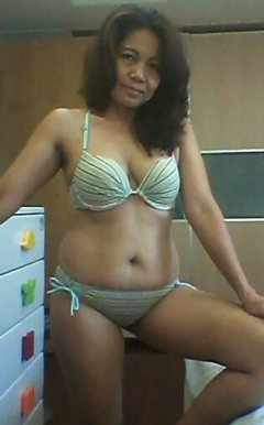 Sexy Pics of Mrs. Marie G. Gundran of Tubao Sex Scandal - N