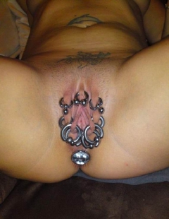 Pussy Decoration - N