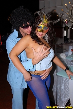 Grope Guy - N