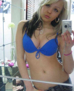 Sweet Teen Masturbating on Cam1st - N