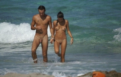 Couple In Love 1 - N