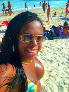 Voluptous Black Woman - N