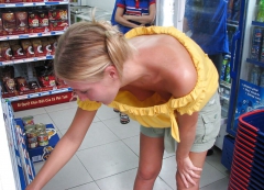 Tits Who Peeked 4 - N