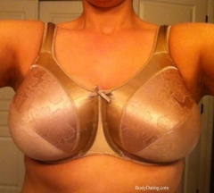 Krista - 25yr old, 36ddd - N