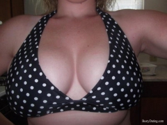 Megan - 25yr old, 40dd - N