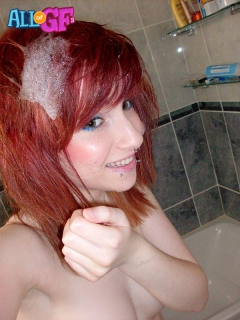 Nude girlfriend shower session - N