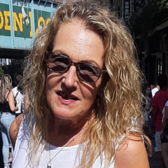 yvonnestoney`s avatar