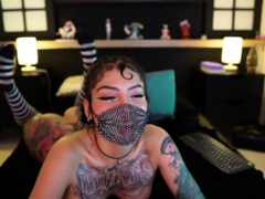 Amateur webcam girl masturbate big dildo