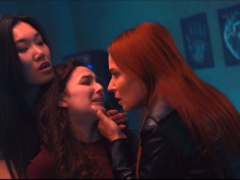 Vampired - The Last Woman On Earth 2