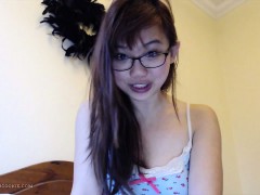 camgirl-harriet-s-avn-preparation-vlog