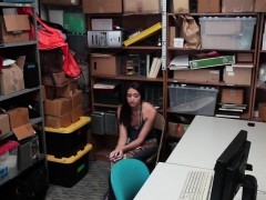 shoplifter-avi-love-got-fucked-in-the-office