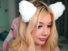 cosplay bunny babe teases you