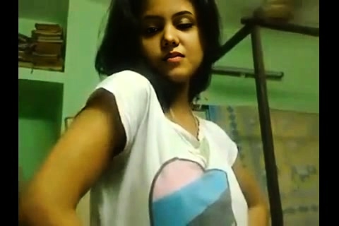 Super Cute Desi Girl Nude Seducing On Cam.. at DrTuber