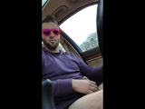 Str8 pink men play in the car again