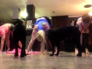 Amateur fetish big booty bitch riding with her bum