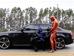 latex-outdoor-sex