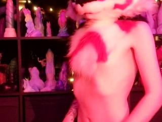 Piss fetish WAM gal solo toys