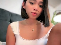Amateur webcam asian girl