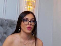 Hot Busty Webcam Babe Masturbate Solo