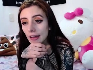 Brunette Solo Webcam Masturbation