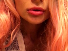 amateur-webcam-teen-masturbates-and-teases