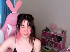 close-up-amateur-masturbating-solo