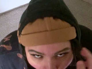 Amateur Cute Brunette Facial