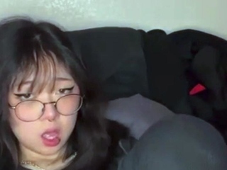 Amateur Asian Webcam Strip Masturbation