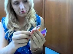 Haley amateur blonde girl toying pussy using a vibrator