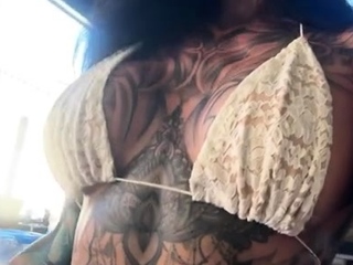 Brunette Solo Webcam Masturbation