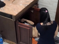 Marido quase pegou esposa pagando com sexo ao encanador em